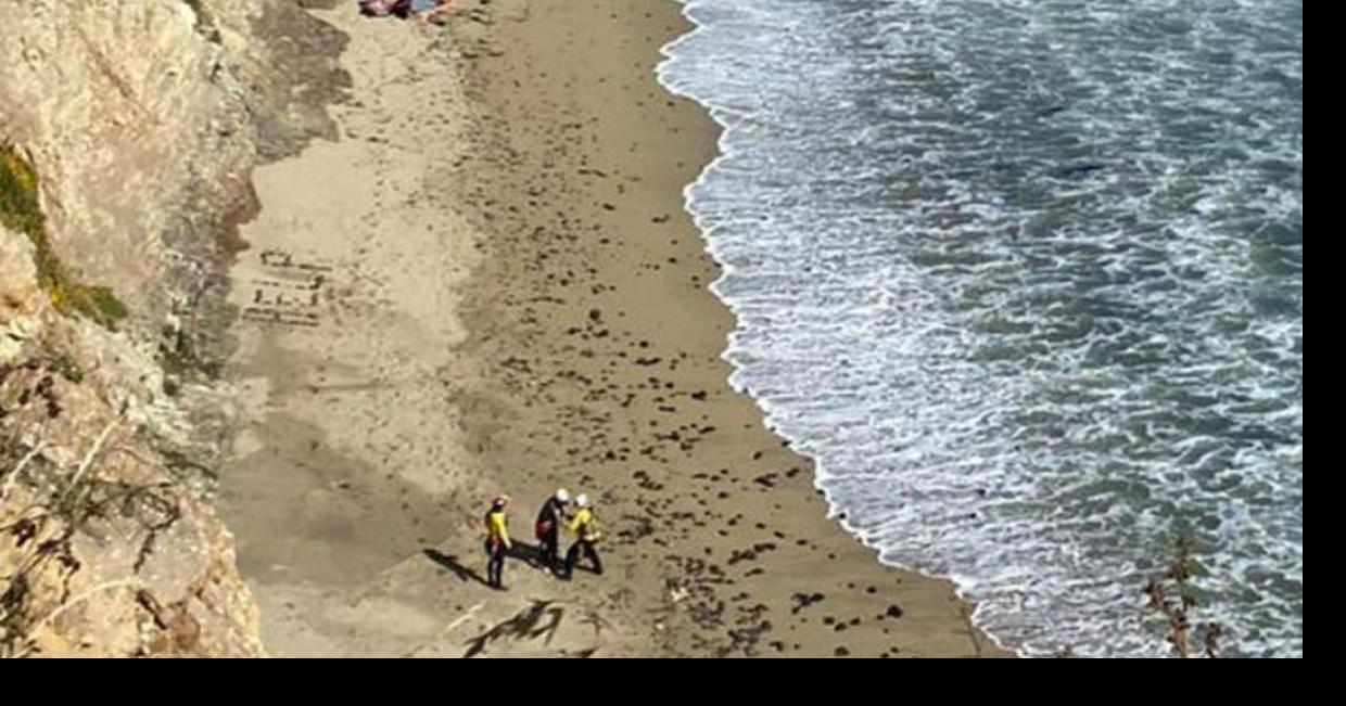 Stranded kite surfer's 