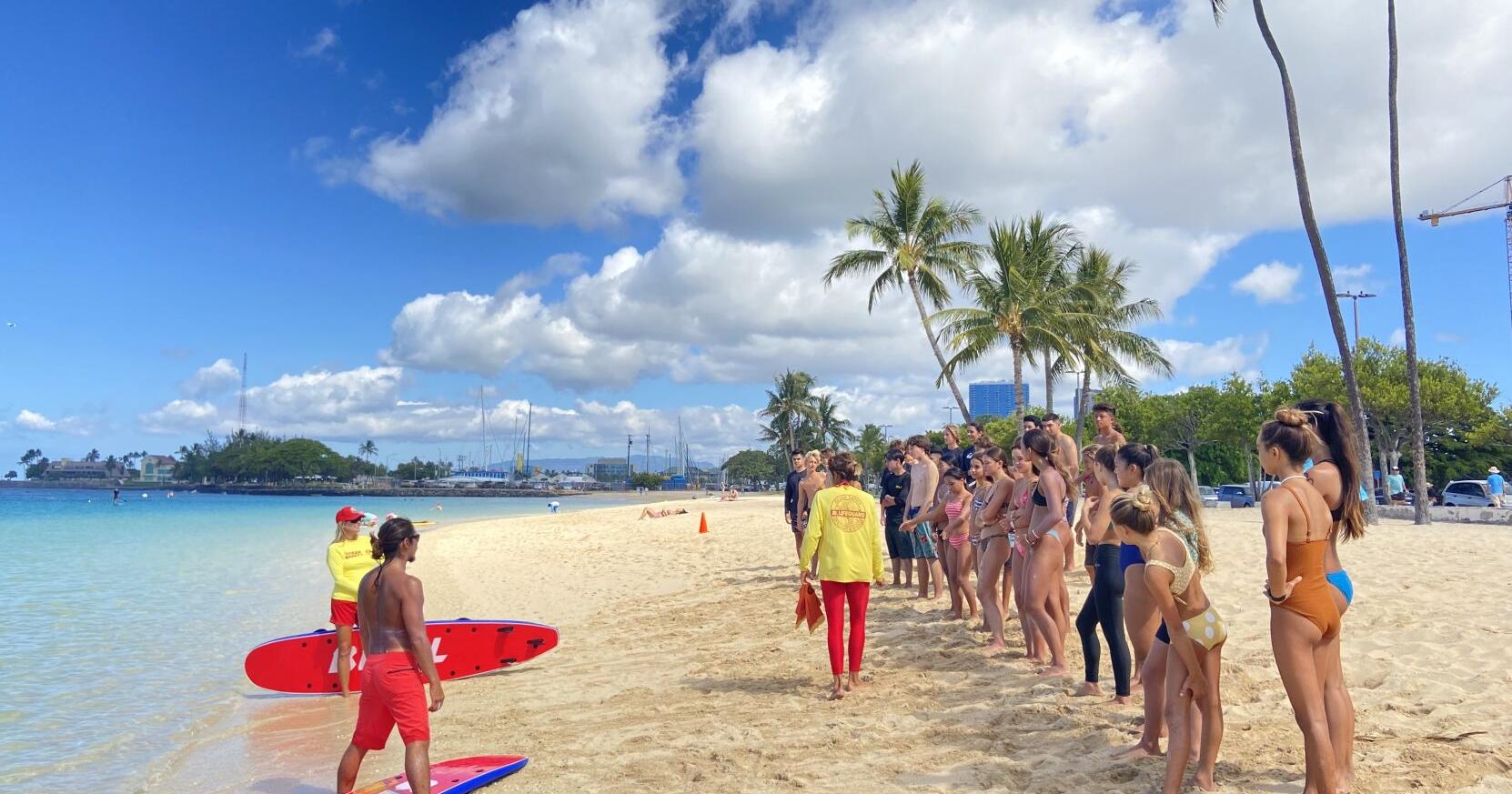 While on break, kids on Oahu learn life-saving water skills from lifeguards - Vimarsana News