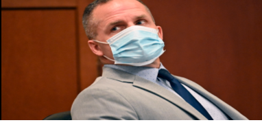 Former Louisville officer Brett Hankison cries on the stand in trial connected to fatal Breonna Taylor raid - Vimarsana News