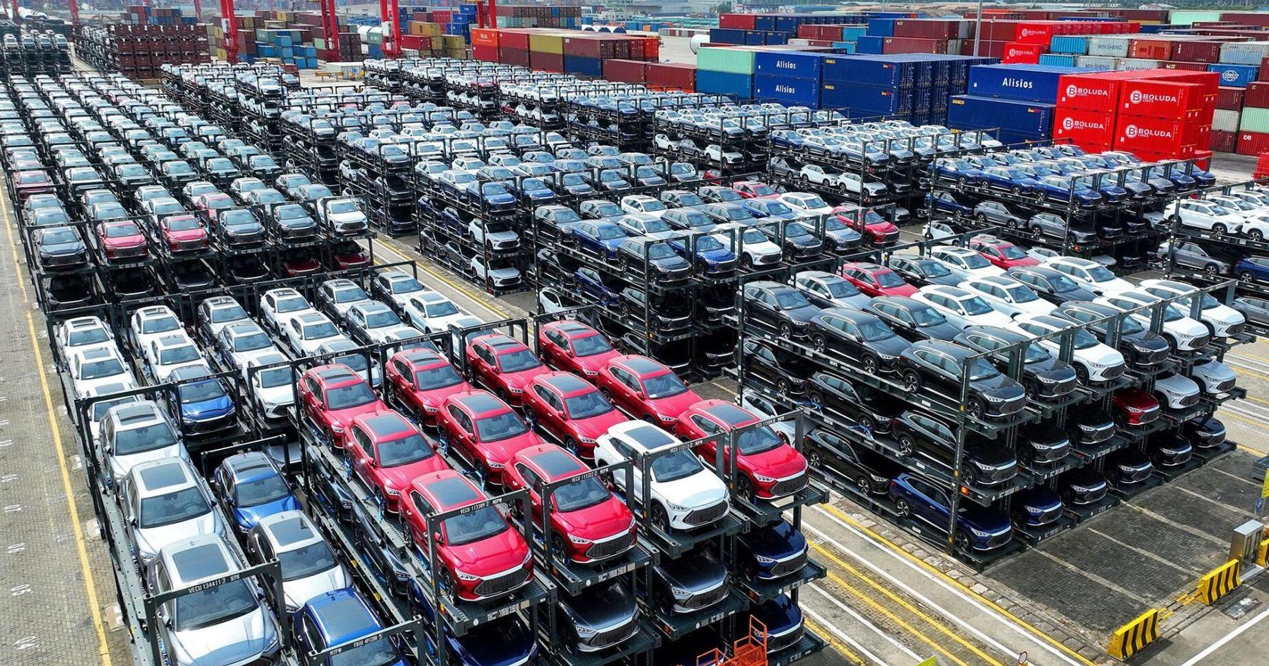 Volkswagen is losing the electric car race to Tesla and China - Vimarsana News