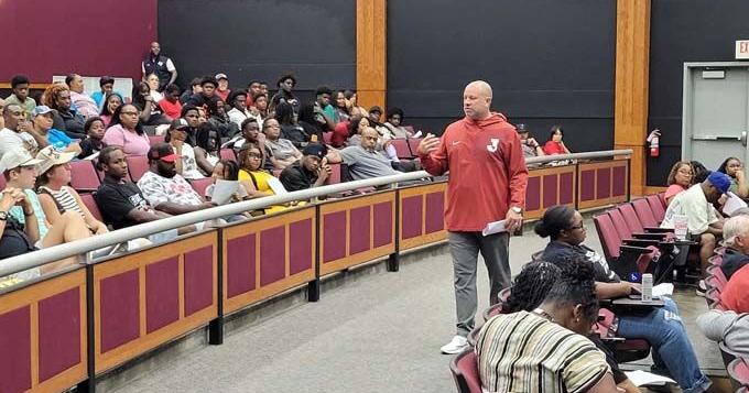 Foreman Hosts Football Parent Meeting