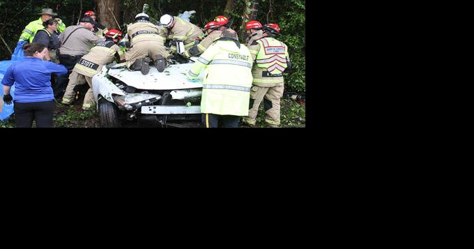 Rain soaked slick highway being blamed for auto crash west of Jasper - Vimarsana News