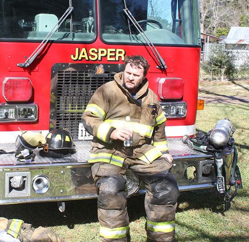 Sunday morning fire destroys home north of Jasper | Local News | kjas.com