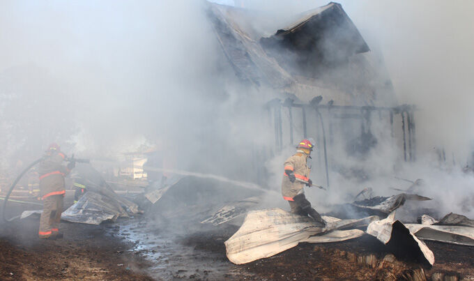 Fire destroys two story home north of Jasper | Local News | kjas.com