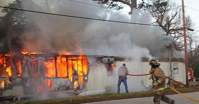 Early morning fire destroys Jasper home | Local News | kjas.com