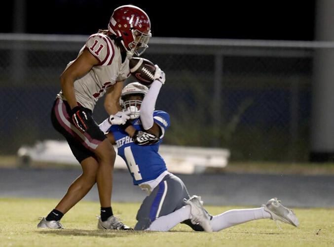 Dawgs Sink Shepherd Pirates 35 – 16 | Local Sports | kjas.com