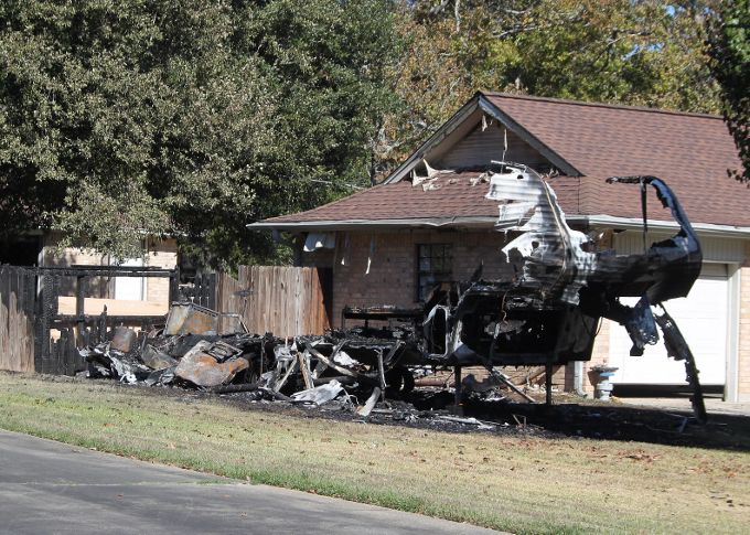 Firemen called to City Hall and travel trailer fire | Local News | kjas.com