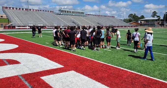Dawgs Sweating To Victory