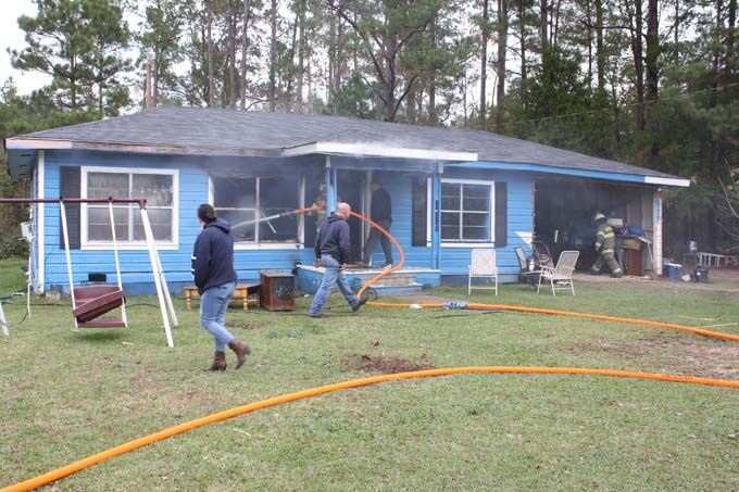 Tuesday morning fire east of Jasper severely damages home | Local News ...