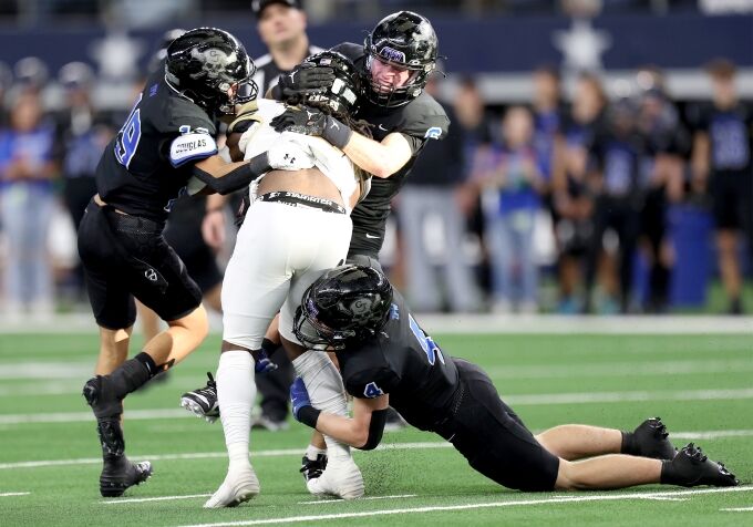Woodville Eagles historic run ends with a 28–0 loss to Gunter in State ...