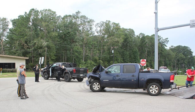 No serious injuries reported following two vehicle auto accident ...