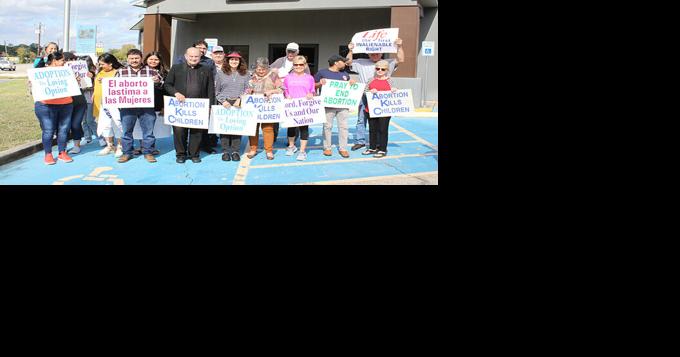 Local priest leads stand against abortion - Vimarsana News