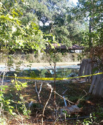 Runaway vehicle ends up in swimming pool | Local News | kjas.com