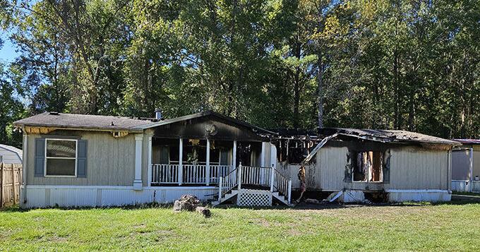 Early morning fire destroys home on southeast side of Jasper | Local ...