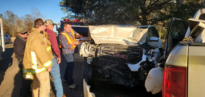 Major Auto Accident Just West Of Jasper | Local News | Kjas.com