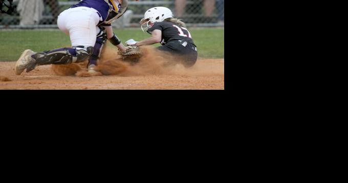 Lady Dawgs ride roughshod over Lady Rough Riders in softball action - Vimarsana News