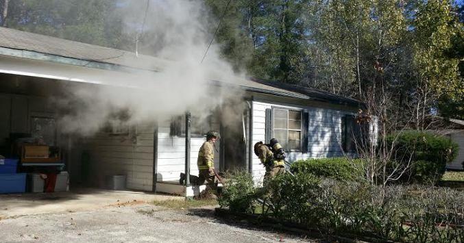 Sunday morning fire damages central Jasper home | Local News | kjas.com