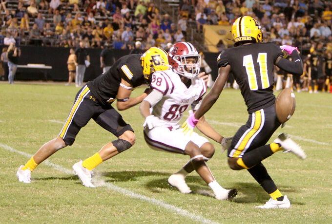 Dogs get first district win | Local News | kjas.com