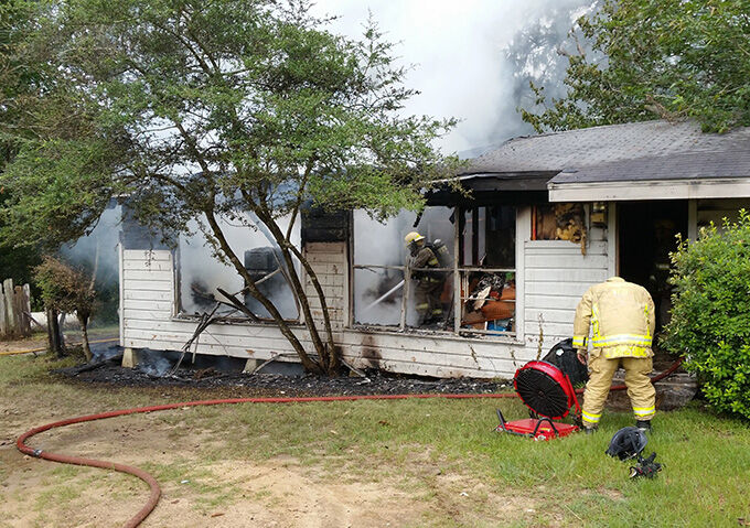Local man dies in early morning fire on north side of Jasper | Local ...