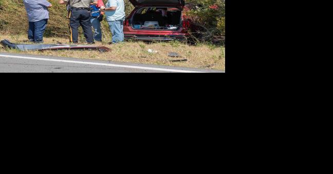 Two-vehicle accident with rollover west of Kirbyville - Vimarsana News