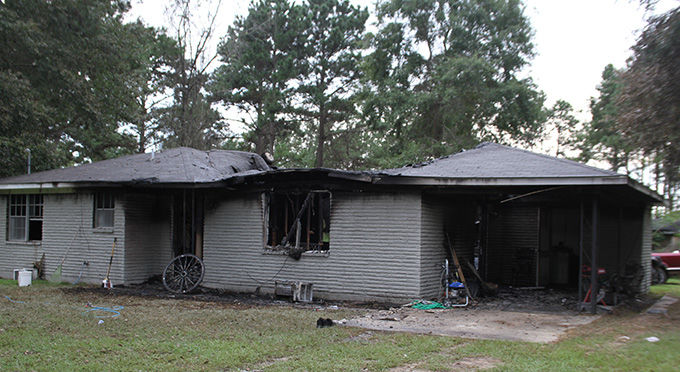 Fire destroys a home south of Jasper | Local News | kjas.com