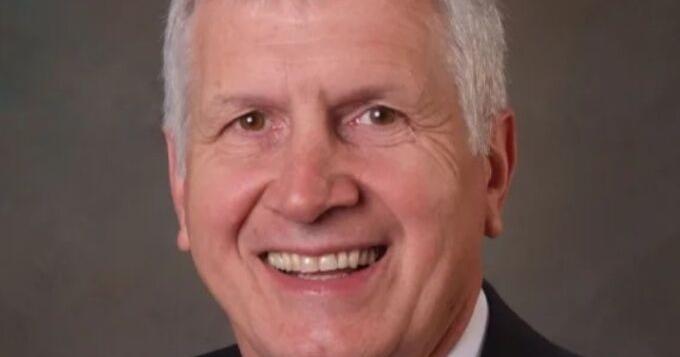 Buna native Dr. Charles Breithaupt to retire from the UIL - Vimarsana News