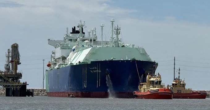 First ship to load LNG products arrives at Sabine Pass