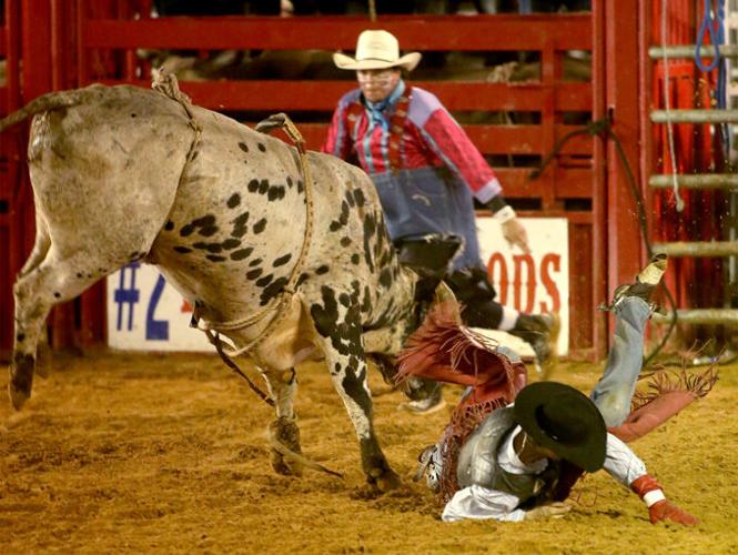 Coming out of chute 3, it's the 2023 Jasper Pro Rodeo Local News