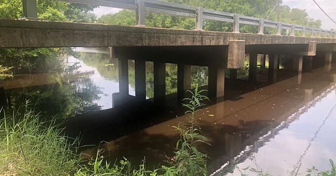 One person dead, others injured following boating accident south of Beaumont. - Vimarsana News