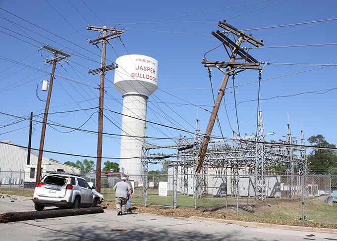 Vehicle leaves road and breaks electric pole knocking out power | Local ...
