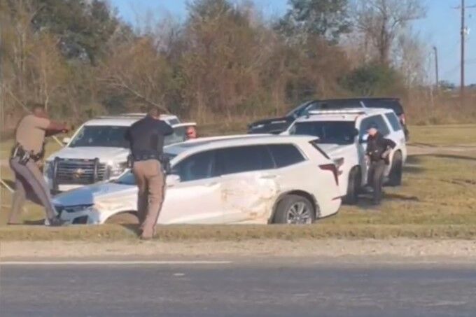 UPDATED - Two in custody after law enforcement pursuit in Orange County ...