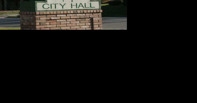 City council votes in special session and gives police a raise - Vimarsana News