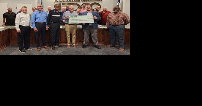 Texas Workforce Commission presents check to local school - Vimarsana News
