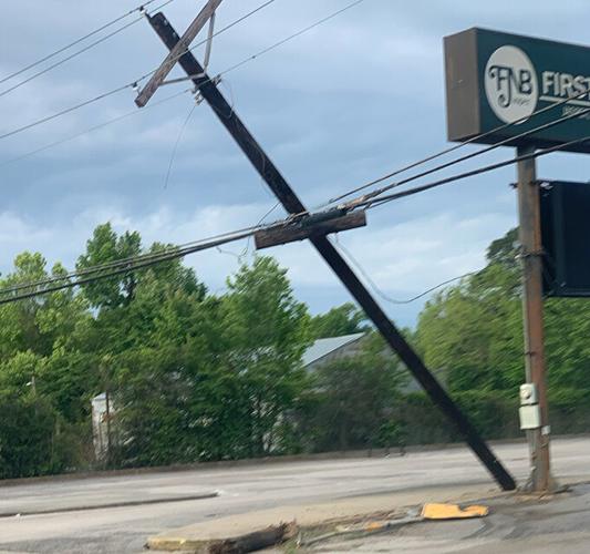 Electric pole in Jasper is broken or snaps in early hours of Sunday