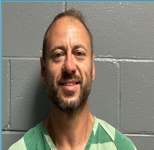 Two men suspected of multiple thefts in Dallas County area arrested on ...