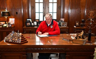 Governor Mike Parson signs 2022 supplemental budget