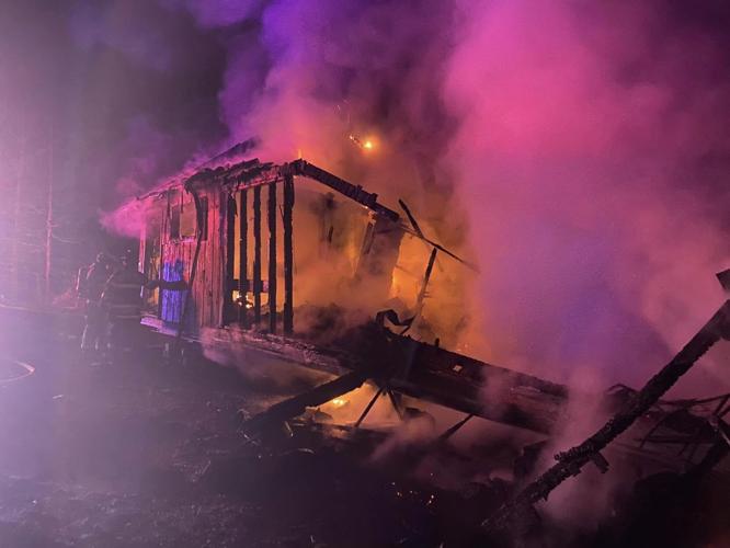 Vacant mobile home in Laurie destroyed by fire | Newsroom | kjluradio.com