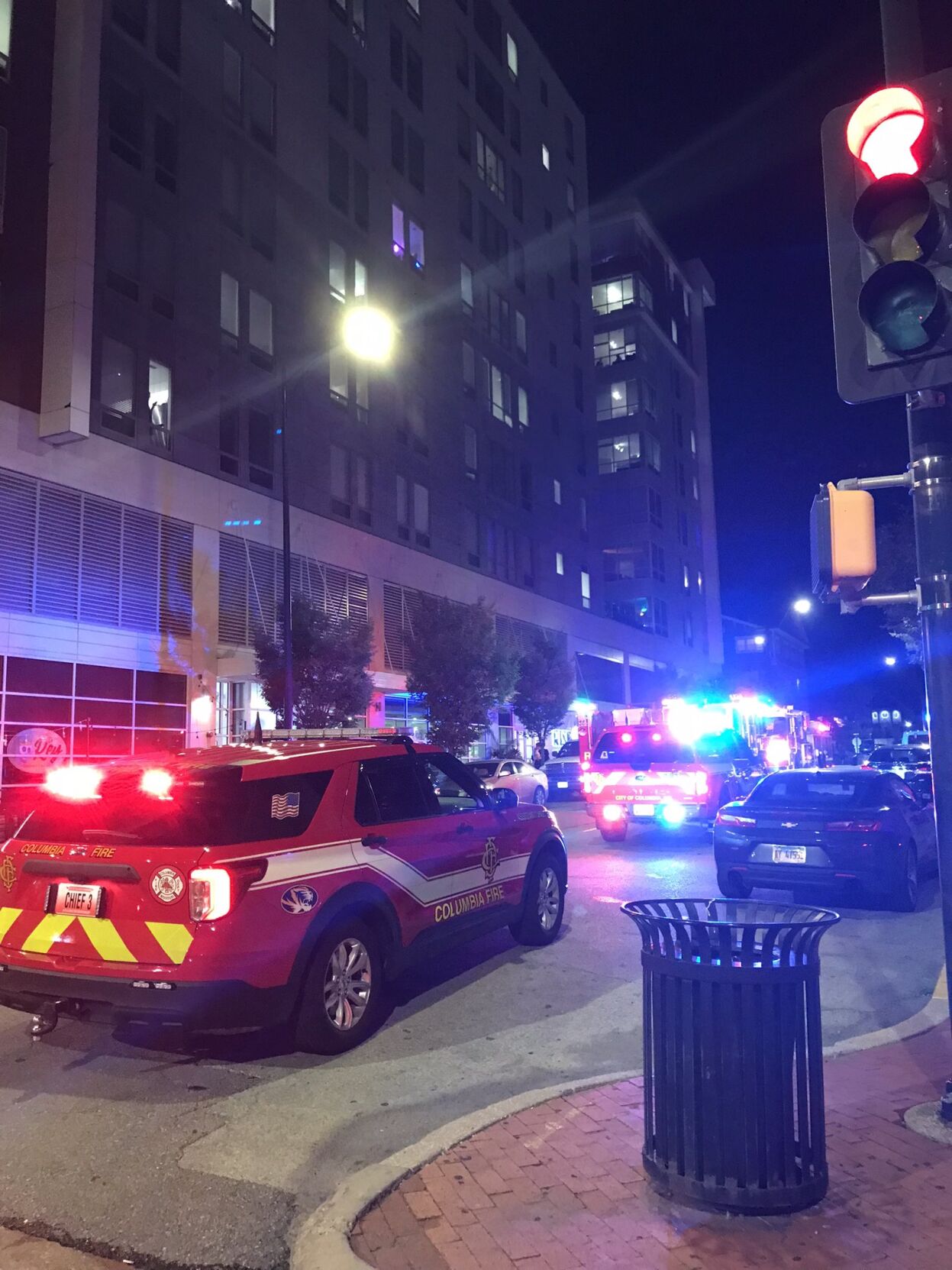Firefighters respond to fire in high-rise apartment building in ...