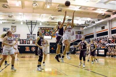 Walker Leads Red Oak Past Shenandoah Into Regional Final Sports