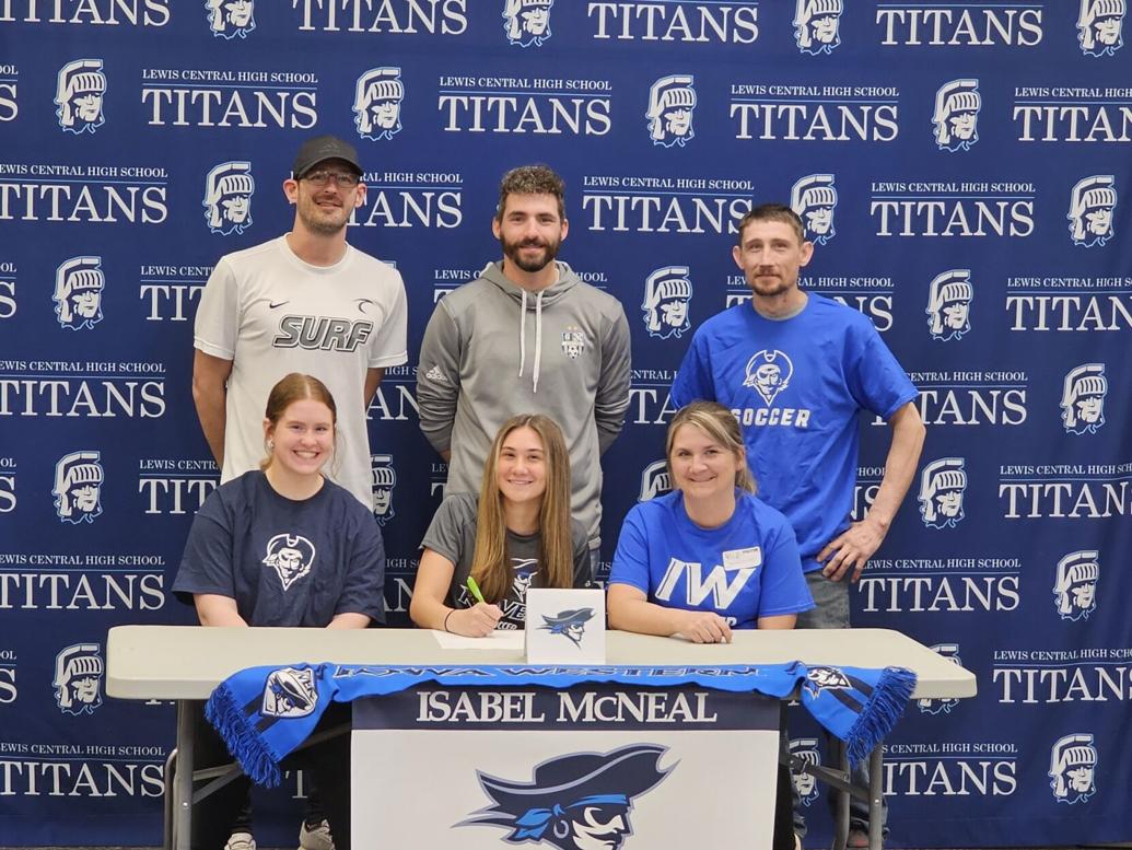 Lewis Central girls soccer standout McNeal to play for Iowa Western