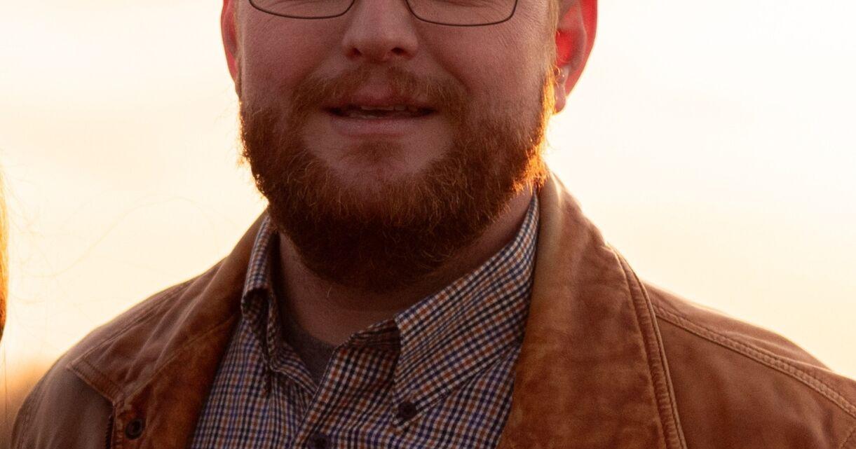 Meet the Candidates: Alex Burton - Vimarsana News