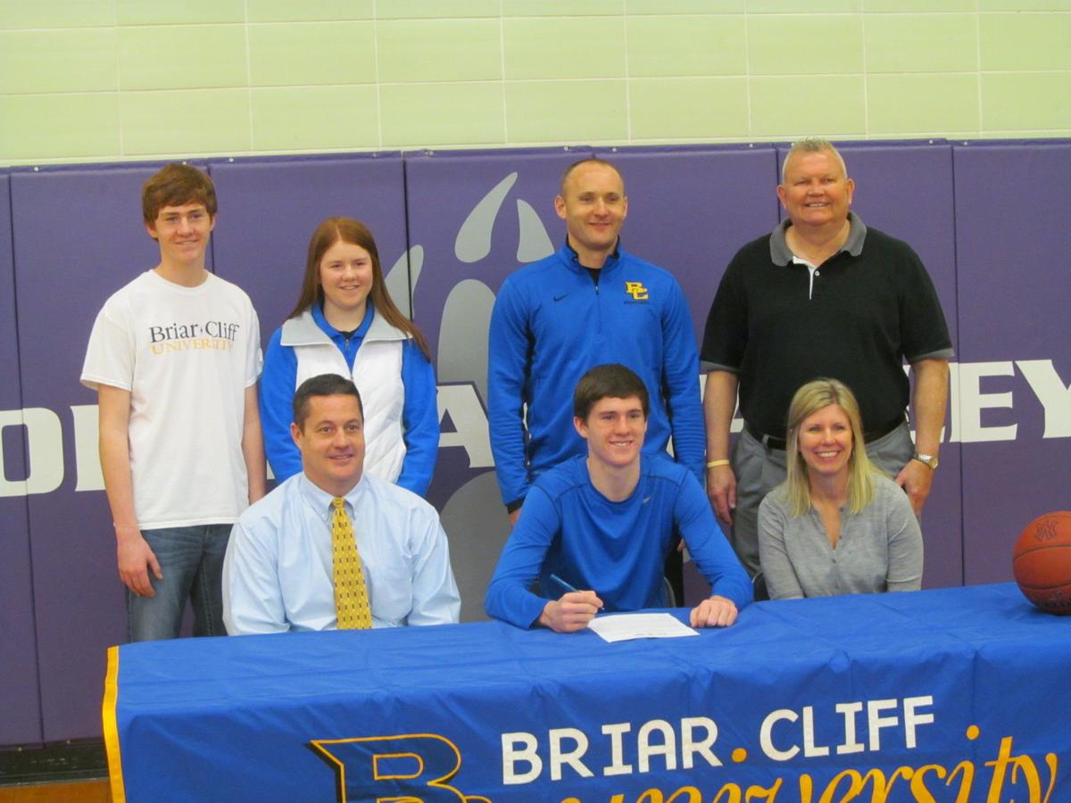 Nodaway Valley senior Jackson Lamb signs with Briar Cliff Basketball