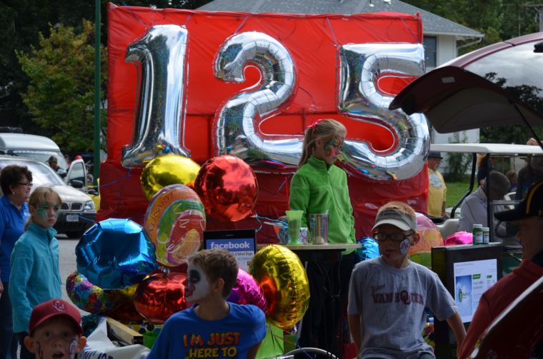 Shenfest Parade entrants get ready to start rolling Featured