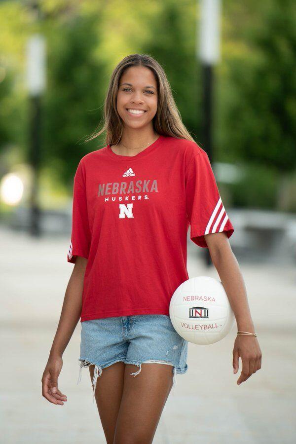 Nebraska volleyball picks up commitment from No. 1 2025 recruit
