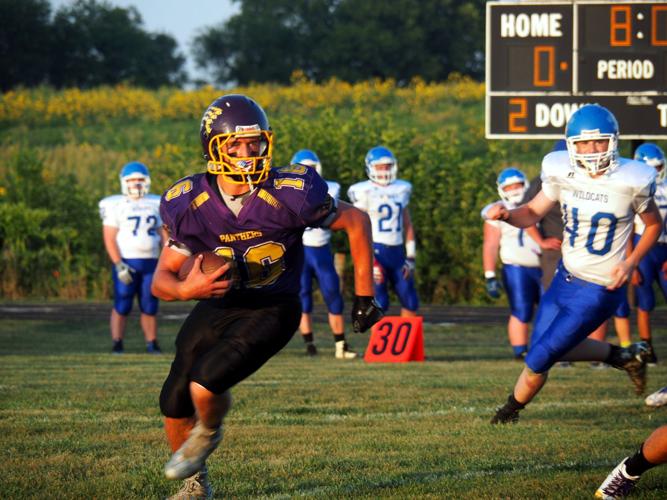 Marrs' 8 TD leads Mound City blowout of SW Livingston Sports