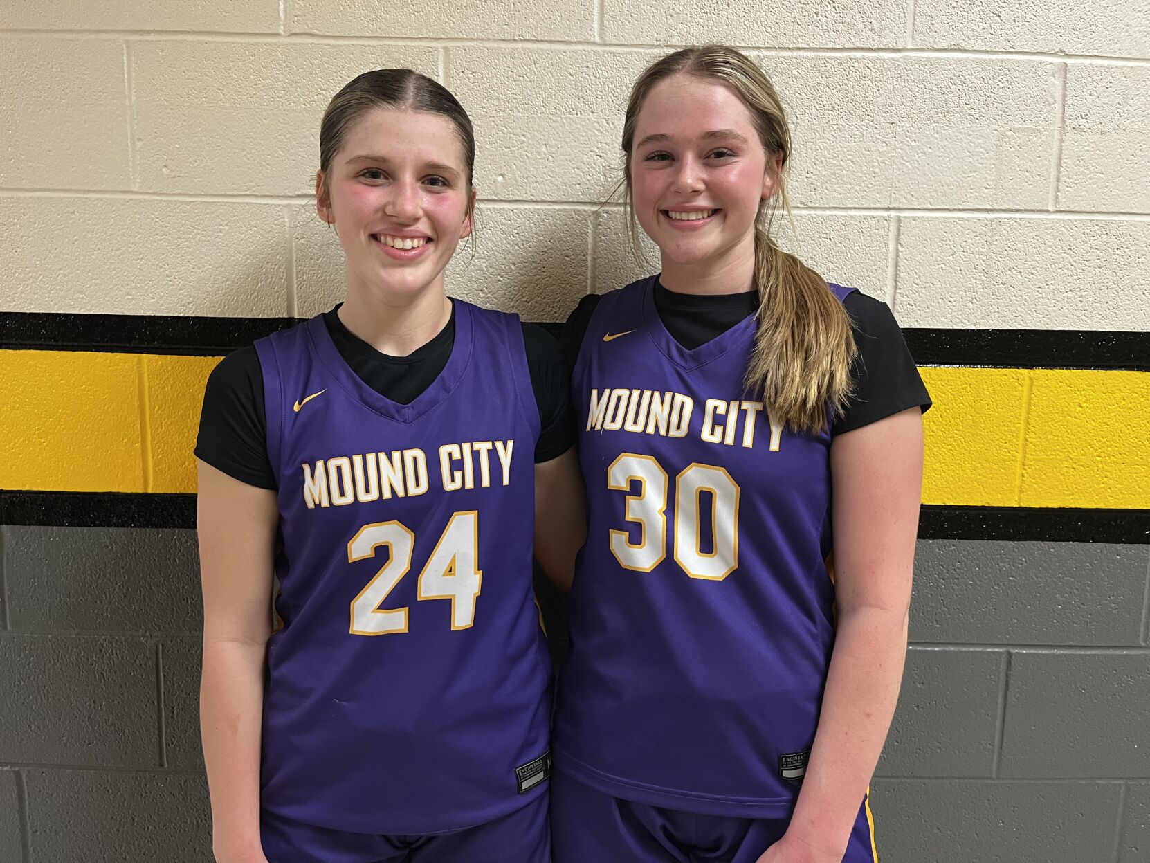 Mound City Panthers ride Farr, Osburn past Stanberry into District ...