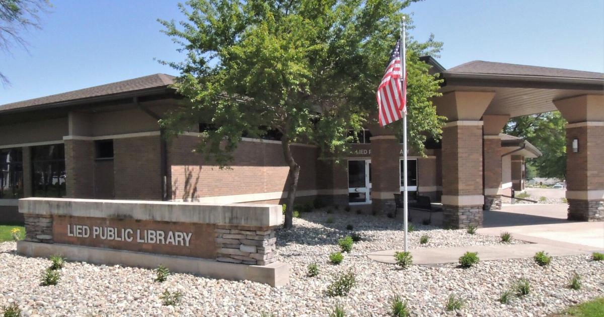 Clarinda's Lied Library to have happy "Book" hour News