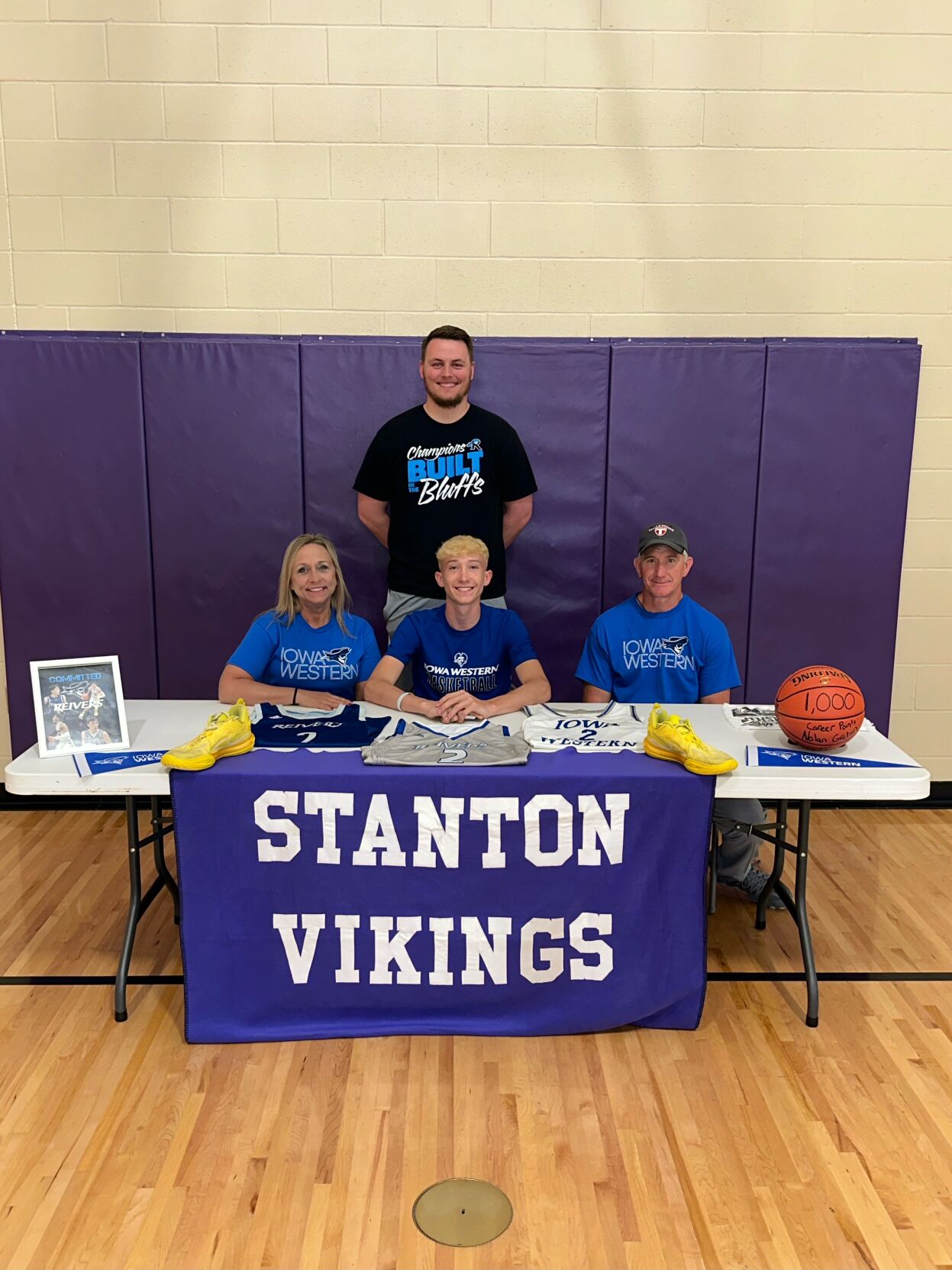 Stanton multisport star Grebin chooses basketball at Iowa Western