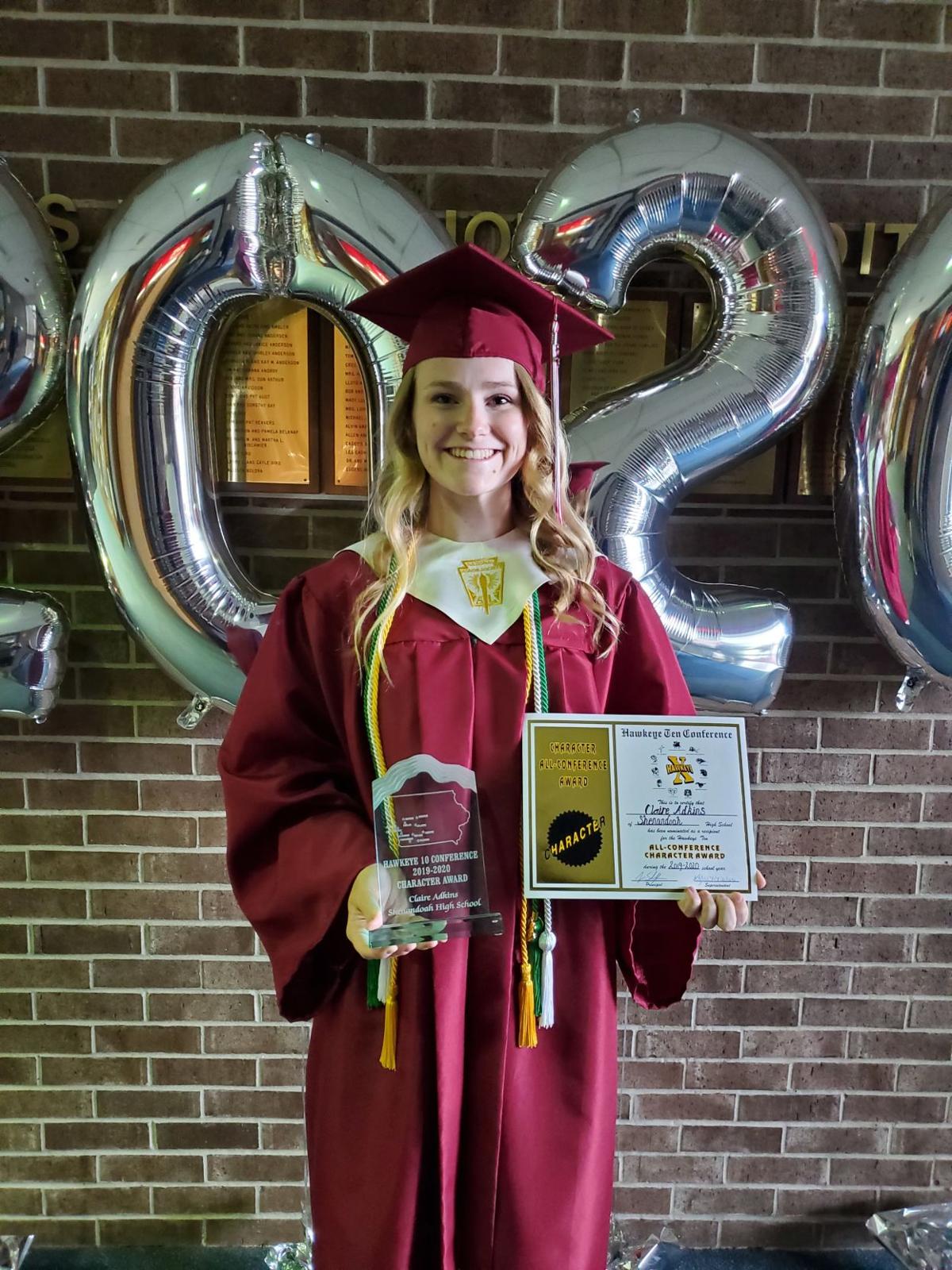 33 Area Students Honored By Hawkeye Ten With Academic Character Awards Sports Kmaland Com
