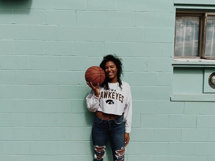 Iowa women's basketball adds 2022 commitment from Johnston standout